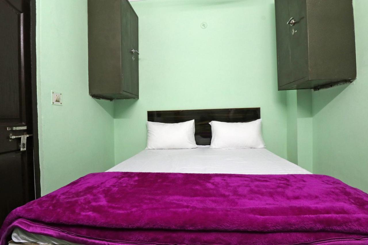 Spot On 48690 Hotel Host 阿格拉 外观 照片