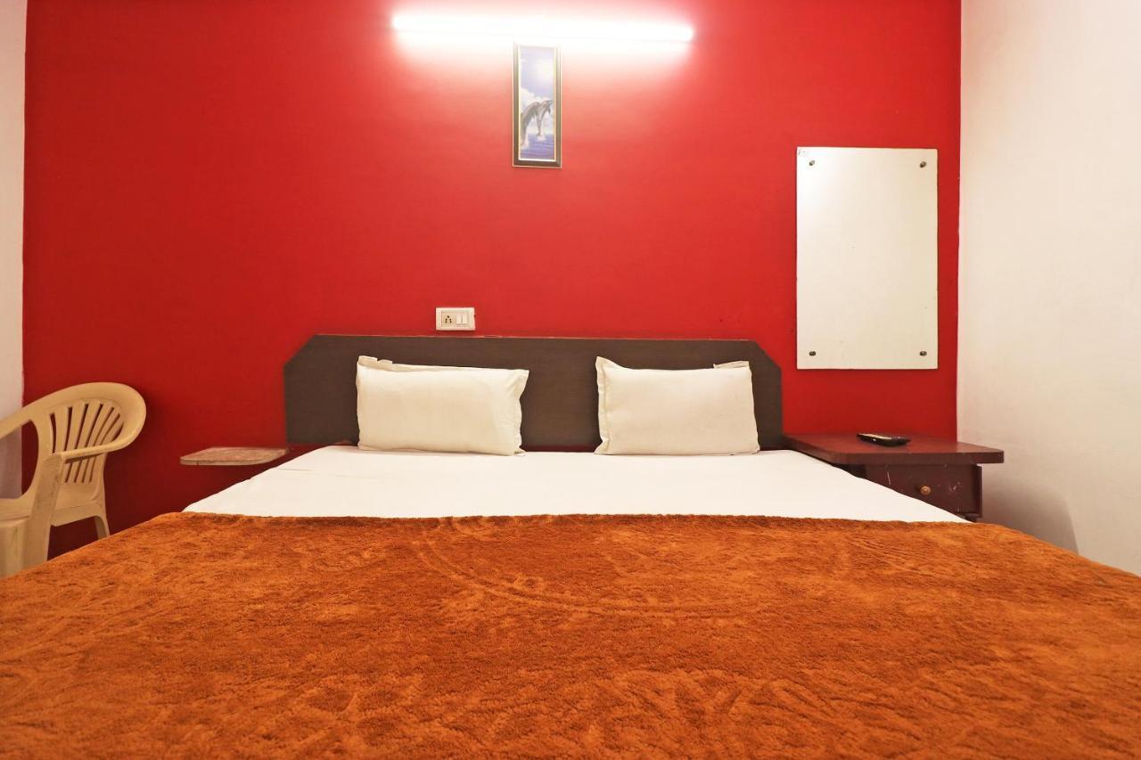 Spot On 48690 Hotel Host 阿格拉 外观 照片